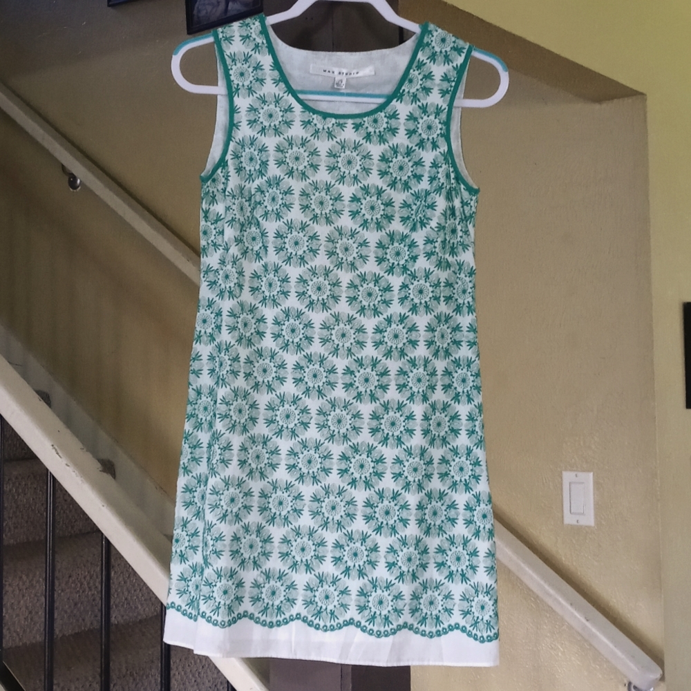 Max Studio Green & White Embroidered Mini Dress ~~So Cute!! Women's Size XS NWT
